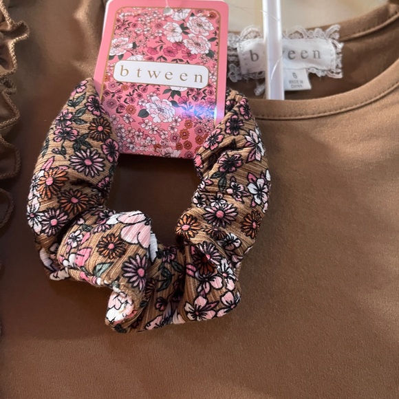 btween Brown Ruffle Top and Floral Leggings Set 3 Piece - Picture 8 of 10